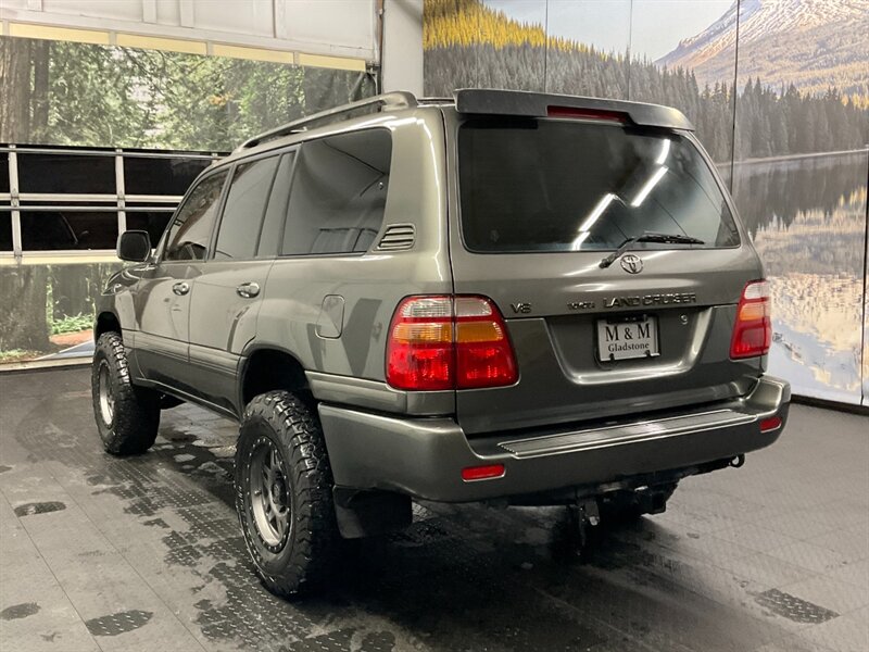 2000 Toyota Land Cruiser 4X4 / Leather / NEW LIFT KIT W/ NEW WHEELS & TIRES  RUST FREE / Backup Camera / BRAND NEW SUSPENSION LIFT KIT W/ NEW BF GOODRICH TIRES & WHEELS / SHARP & CLEAN !!! - Photo 8 - Gladstone, OR 97027