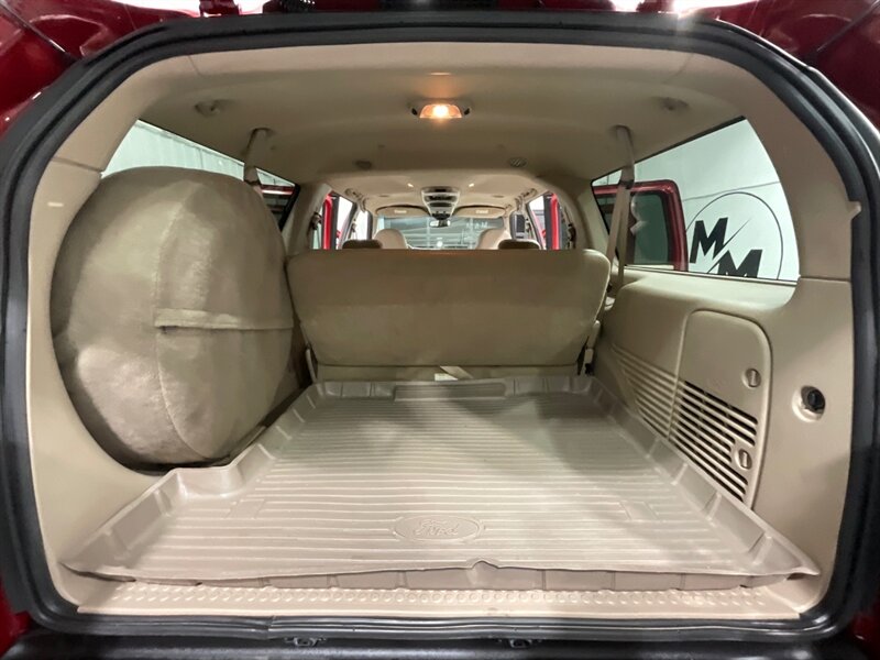 2001 Ford Excursion Limited / 4x4 / 7.3L DIESEL / LOW MILES / LOCAL  / RUST FREE / NEW TIRES / MINT COND - Photo 10 - Gladstone, OR 97027