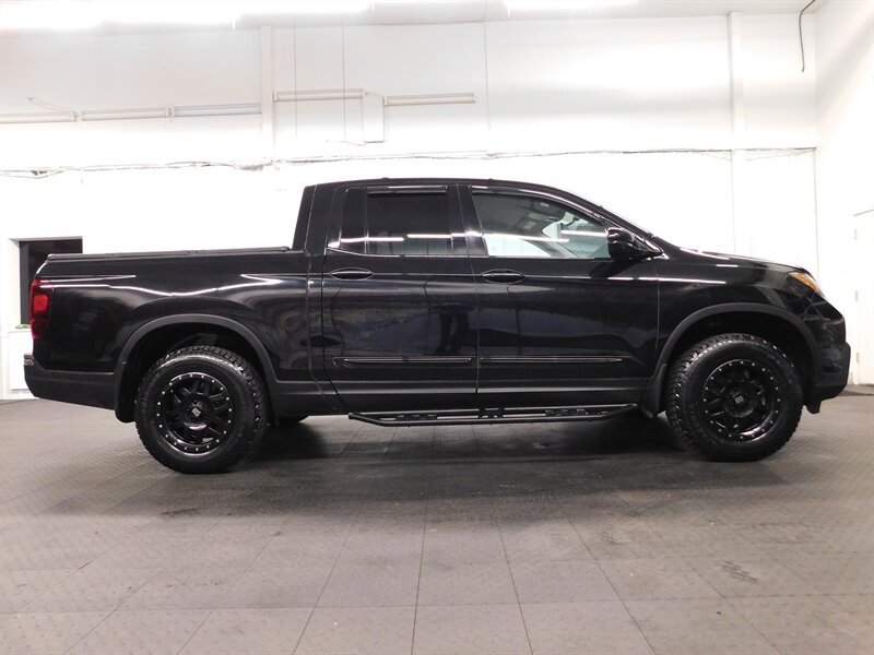 2018 Honda Ridgeline Sport Pickup 4X4 / Backup Camera / WHEELS & TIRES   - Photo 3 - Gladstone, OR 97027