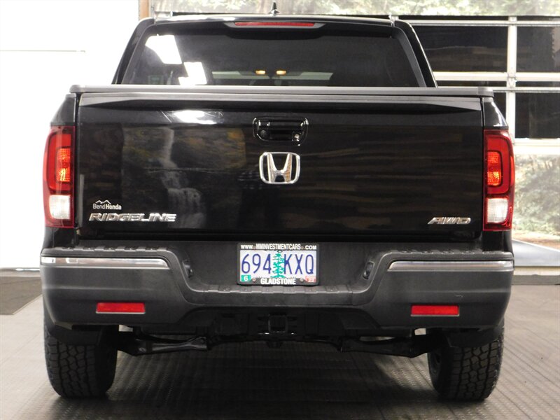 2018 Honda Ridgeline Sport Pickup 4X4 / Backup Camera / WHEELS & TIRES   - Photo 5 - Gladstone, OR 97027