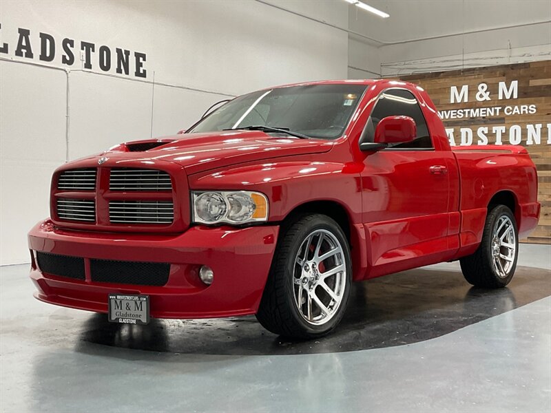 2005 Dodge Ram 1500 SRT-10 / 8.3L V10 VIPER / 6-SPEED / 58K MILES  / BEAUTIFUL CONDITION - Photo 1 - Gladstone, OR 97027