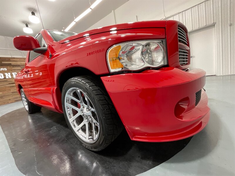 2005 Dodge Ram 1500 SRT-10 / 8.3L V10 VIPER / 6-SPEED / 58K MILES  / BEAUTIFUL CONDITION - Photo 36 - Gladstone, OR 97027