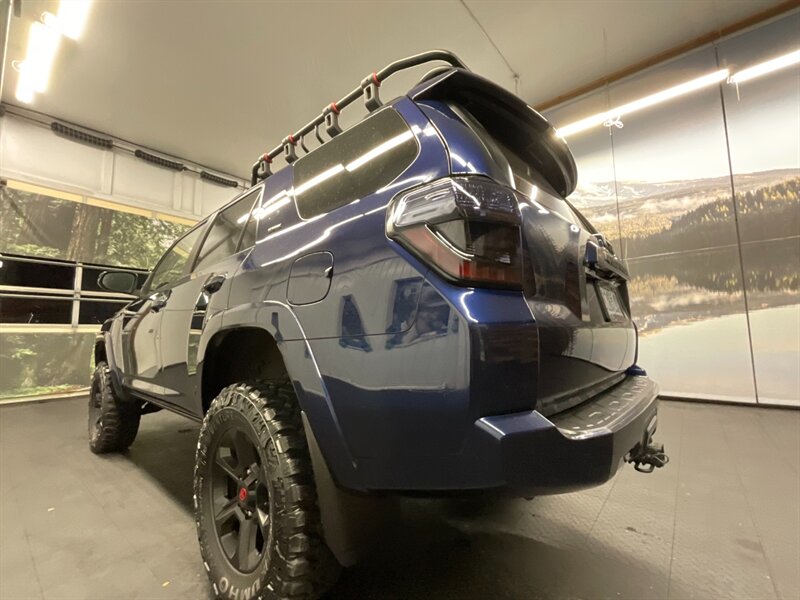 2017 Toyota 4Runner SR5 Premium 4X4 / Leather / LIFTED w/ NEW TIRES  NEW LIFT KIT w/ NEW 33 " MUD TIRES / LUGGAGE RACK / LOCAL & SHARP!! - Photo 10 - Gladstone, OR 97027