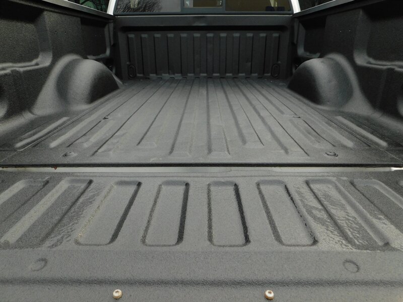 2011 Ford F-150 Lariat Crew Cab 4X4 EcoBoost 3.5L / LOADED LOADED   - Photo 18 - Portland, OR 97217