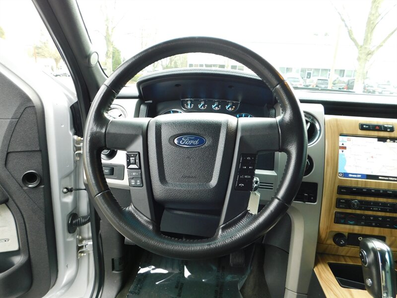 2011 Ford F-150 Lariat Crew Cab 4X4 EcoBoost 3.5L / LOADED LOADED   - Photo 21 - Portland, OR 97217