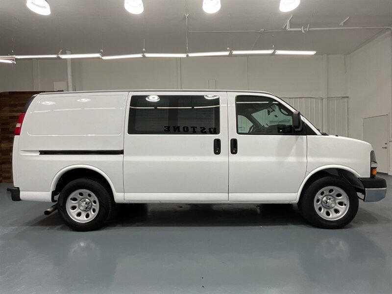 2012 Chevrolet Express 1500 CARGO VAN / 4.3L V6 / LOCAL VAN / 128K MILES   - Photo 4 - Gladstone, OR 97027