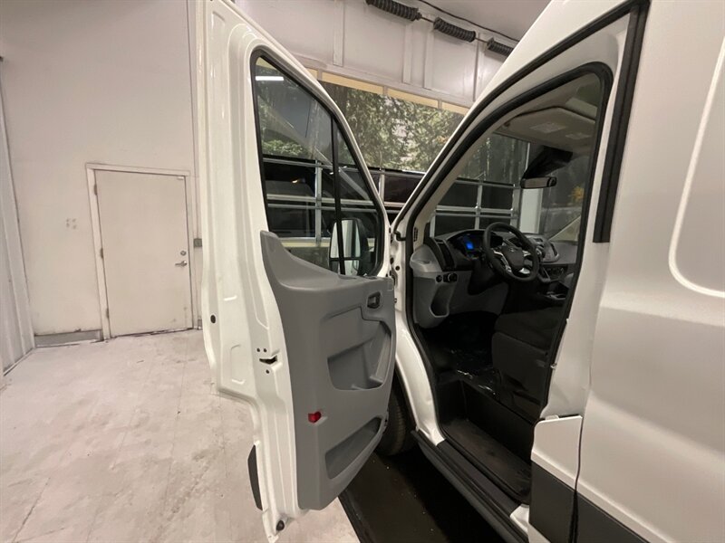 2017 Ford Transit CARGO VAN 350 / 3.2L 5Cyl DIESEL / HIGHROOF  / LONG WHEEL BASE / EXTRA REAR SEAT / LOCAL VAN / DIESEL - Photo 37 - Gladstone, OR 97027