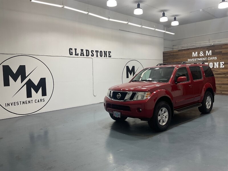 2012 Nissan Pathfinder SV Sport Utility 4X4 / 3RD ROW SEAT / V6 /Backup Camera / Towing Pkg - Photo 25 - Gladstone, OR 97027
