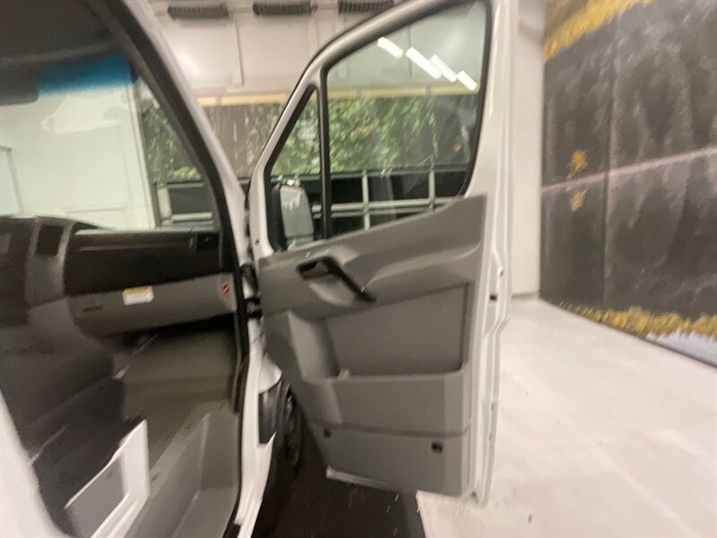 2016 Mercedes-Benz Sprinter 2500 Cargo Van Crew / 2.1L 4Cyl DIESEL / 81K MILES  / 5-Passenger w. CARGO AREA / Standard Roof & 144 " WB / NEW TIRES - Photo 36 - Gladstone, OR 97027