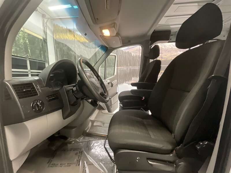 2016 Mercedes-Benz Sprinter 2500 Cargo Van Crew / 2.1L 4Cyl DIESEL / 81K MILES  / 5-Passenger w. CARGO AREA / Standard Roof & 144 " WB / NEW TIRES - Photo 18 - Gladstone, OR 97027