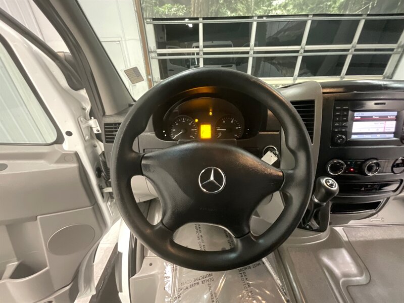 2016 Mercedes-Benz Sprinter 2500 Cargo Van Crew / 2.1L 4Cyl DIESEL / 81K MILES  / 5-Passenger w. CARGO AREA / Standard Roof & 144 " WB / NEW TIRES - Photo 37 - Gladstone, OR 97027