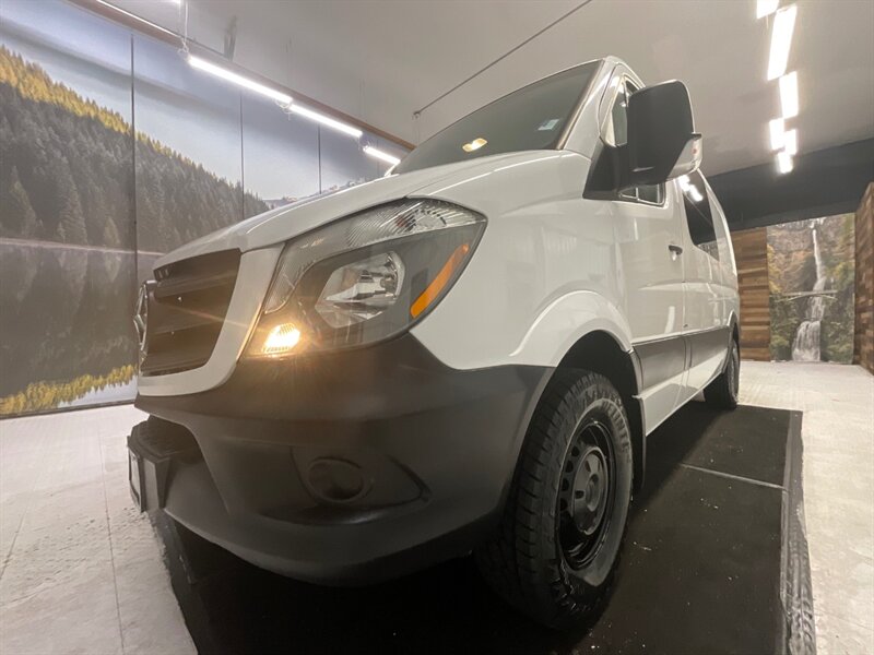 2016 Mercedes-Benz Sprinter 2500 Cargo Van Crew / 2.1L 4Cyl DIESEL / 81K MILES  / 5-Passenger w. CARGO AREA / Standard Roof & 144 " WB / NEW TIRES - Photo 26 - Gladstone, OR 97027