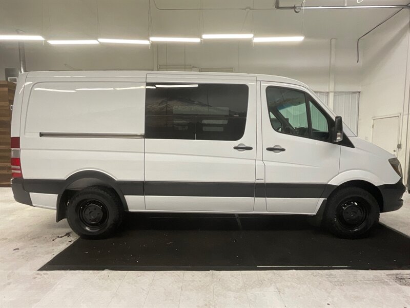 2016 Mercedes-Benz Sprinter 2500 Cargo Van Crew / 2.1L 4Cyl DIESEL / 81K MILES  / 5-Passenger w. CARGO AREA / Standard Roof & 144 " WB / NEW TIRES - Photo 4 - Gladstone, OR 97027