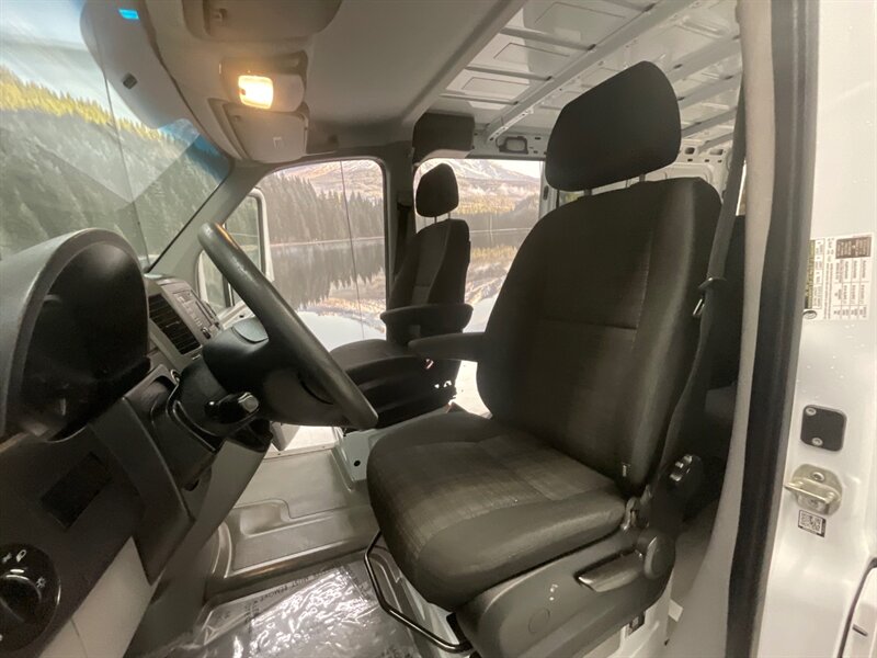 2016 Mercedes-Benz Sprinter 2500 Cargo Van Crew / 2.1L 4Cyl DIESEL / 81K MILES  / 5-Passenger w. CARGO AREA / Standard Roof & 144 " WB / NEW TIRES - Photo 31 - Gladstone, OR 97027