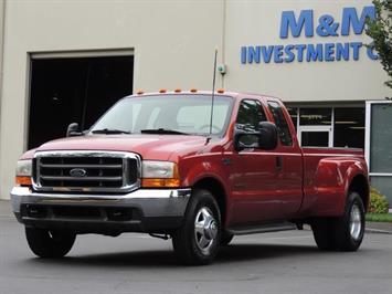 1999 Ford F-350 Super Duty Lariat / 7.3L DIESEL / DUALLY / 6-SPEED Truck