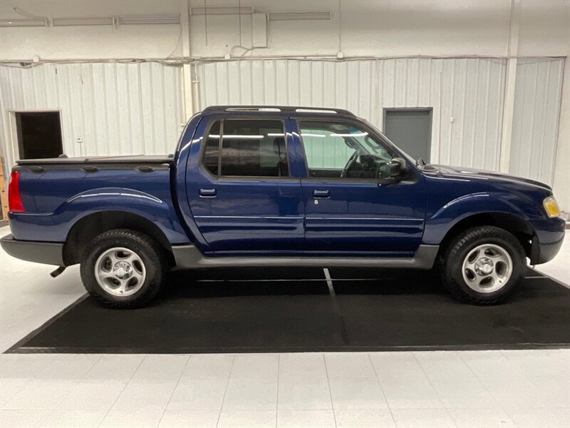 2004 Ford Explorer Sport Trac XLT Sport Utility Truck / 4.0L 6Cyl / 79,000 MILES  / RUST FREE / LOCAL SUV / Sharp & Clean !! - Photo 4 - Gladstone, OR 97027