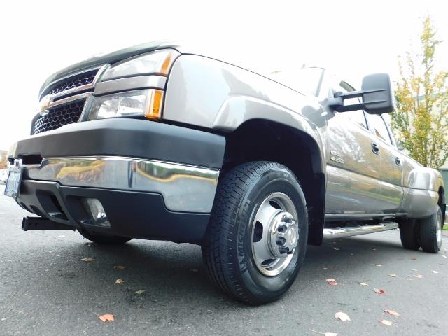 2007 Chevrolet Silverado 3500 Classic LT3 4dr Crew Cab / 4X4 / 6.6L DURAMAX / DUALLY/LBZ   - Photo 11 - Portland, OR 97217