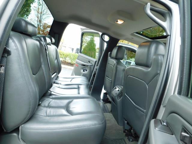 2007 Chevrolet Silverado 3500 Classic LT3 4dr Crew Cab / 4X4 / 6.6L DURAMAX / DUALLY/LBZ   - Photo 15 - Portland, OR 97217