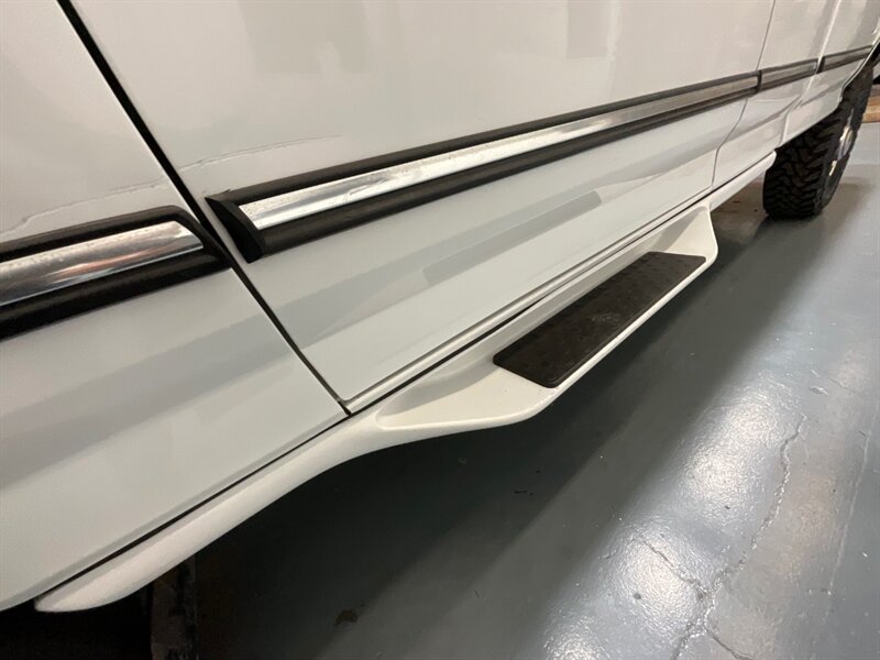 1996 Ford F-250 XLT 4X4 7.3L DIESEL / NEW TIRES / ZERO RUST  / LONG BED / Towing Pkg / Spray in bed liner - Photo 43 - Gladstone, OR 97027