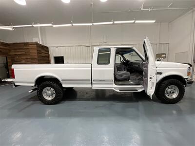 1996 Ford F-250 XLT 4X4 7.3L DIESEL / NEW TIRES / ZERO RUST  / LONG BED / Towing Pkg / Spray in bed liner - Photo 53 - Gladstone, OR 97027
