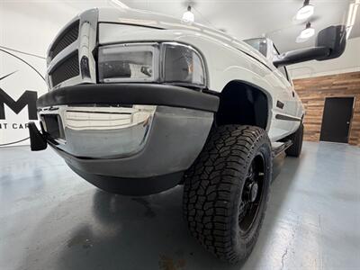 1999 Dodge Ram 2500 Laramie SLT 4X4 5-SPEED MANUAL 5.9L CUMMINS DIESEL /1-OWNER LOCAL w. ZERO RUST - Photo 52 - Gladstone, OR 97027