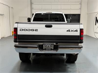 1999 Dodge Ram 2500 Laramie SLT 4X4 5-SPEED MANUAL 5.9L CUMMINS DIESEL /1-OWNER LOCAL w. ZERO RUST - Photo 6 - Gladstone, OR 97027