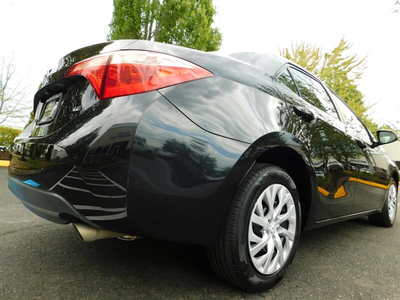 2018 Toyota Corolla LE Sedan / Backup Camera / 1-Owner / Excel Cond   - Photo 12 - Portland, OR 97217