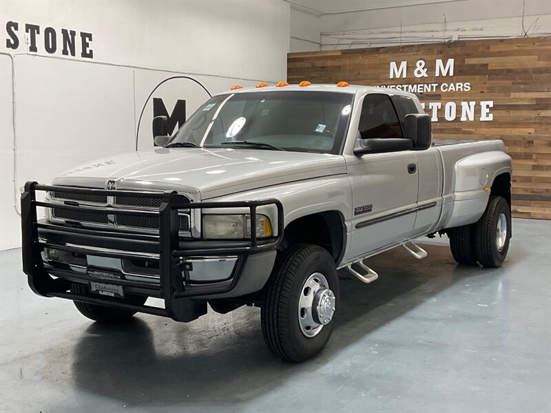 2002 Dodge Ram 3500 SLT Laramie Quad Cab 4X4 / 5.9L DIESEL / DUALLY  / LONG BED / DUALLY / BRAND NEW TIRES / ZERO RUST / ONLY 100K MILES - Photo 1 - Gladstone, OR 97027