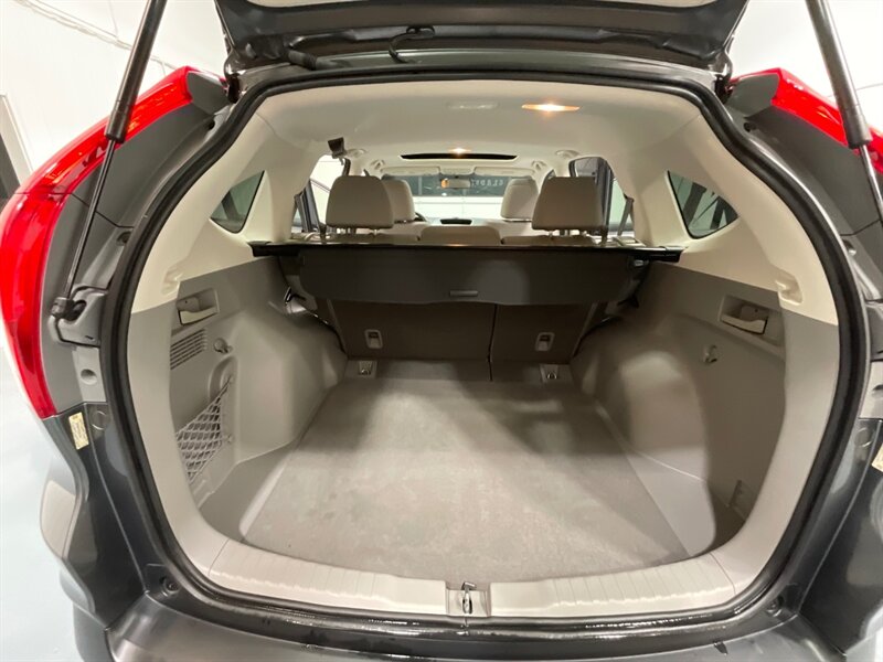 2012 Honda CR-V EX-L AWD / 21,000 MILES / Leather Sunroof Camera / LOCAL SUV w. ZERO RUST / LIKE NEW CONDITION - Photo 14 - Gladstone, OR 97027