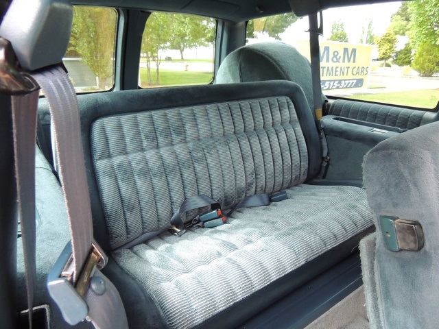 1994 Chevrolet Suburban K1500 4x4 3rd Row Seat Excel Cond