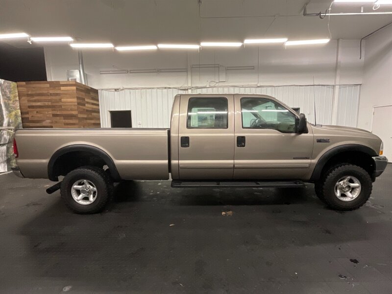 2003 Ford F-350 XLT Crew Cab  4X4 / 7.3L DIESEL / 6-SPEED MANUAL  1-TON / 6-SPEED MANUAL / 7.3L DIESEL / LONG BED / RUST FREE - Photo 4 - Gladstone, OR 97027