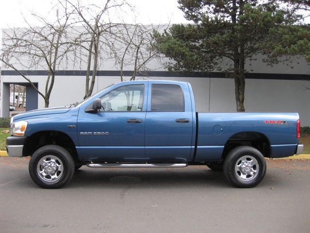 2006 Dodge Ram 2500 SLT/ 4WD/ TRX OFF ROAD / HEMI GAS   - Photo 2 - Portland, OR 97217