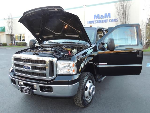 2005 Ford F-350 Super Duty Lariat / 4X4 / DIESEL / DUALLY   - Photo 25 - Portland, OR 97217