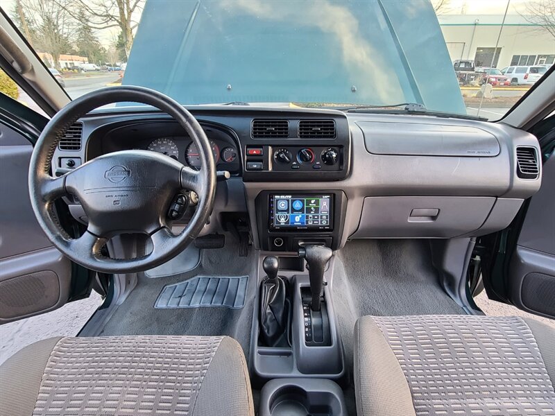 2000 Nissan Xterra SE  / LED Bar / Cooper Tires / Local Trade - Photo 15 - Portland, OR 97217