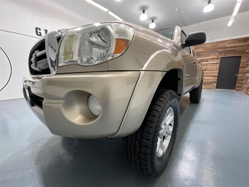 2007 Toyota Tacoma V6 SR5 Access Cab 4X4 / 6-SPEED MANUAL / 6-Ft Bed / LOCAL TRUCK w. ZERO RUST - Photo 52 - Gladstone, OR 97027