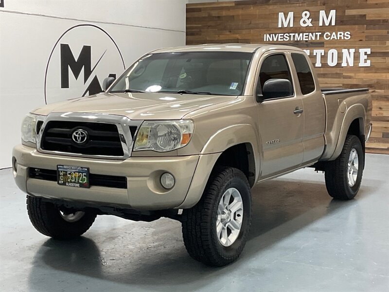 2007 Toyota Tacoma V6 SR5 Access Cab 4X4 / 6-SPEED MANUAL / 6-Ft Bed / LOCAL TRUCK w. ZERO RUST - Photo 1 - Gladstone, OR 97027