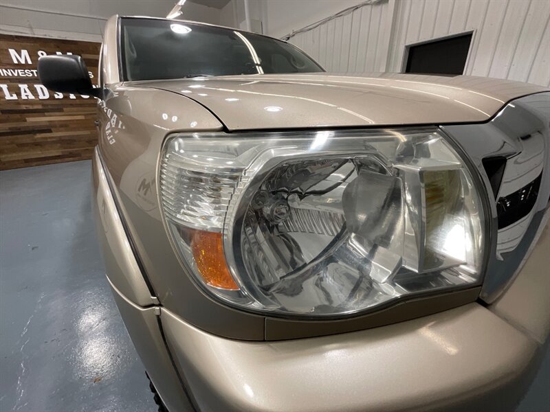 2007 Toyota Tacoma V6 SR5 Access Cab 4X4 / 6-SPEED MANUAL / 6-Ft Bed / LOCAL TRUCK w. ZERO RUST - Photo 27 - Gladstone, OR 97027