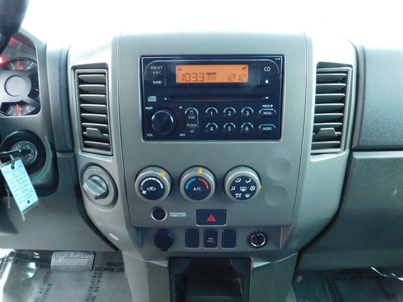 2006 Nissan Titan XE 4dr Crew Cab 4x4 / Local Truck / Excel Cond   - Photo 17 - Portland, OR 97217