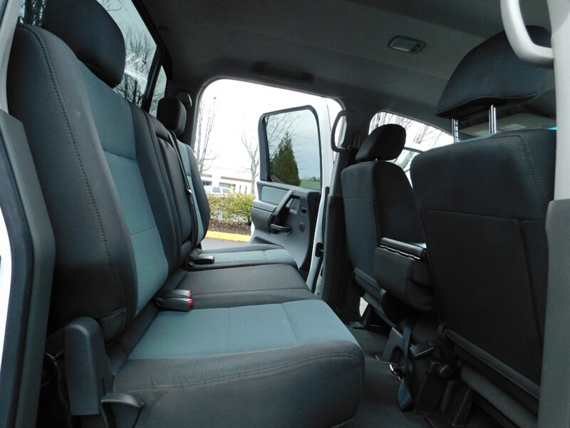 2006 Nissan Titan XE 4dr Crew Cab 4x4 / Local Truck / Excel Cond   - Photo 14 - Portland, OR 97217