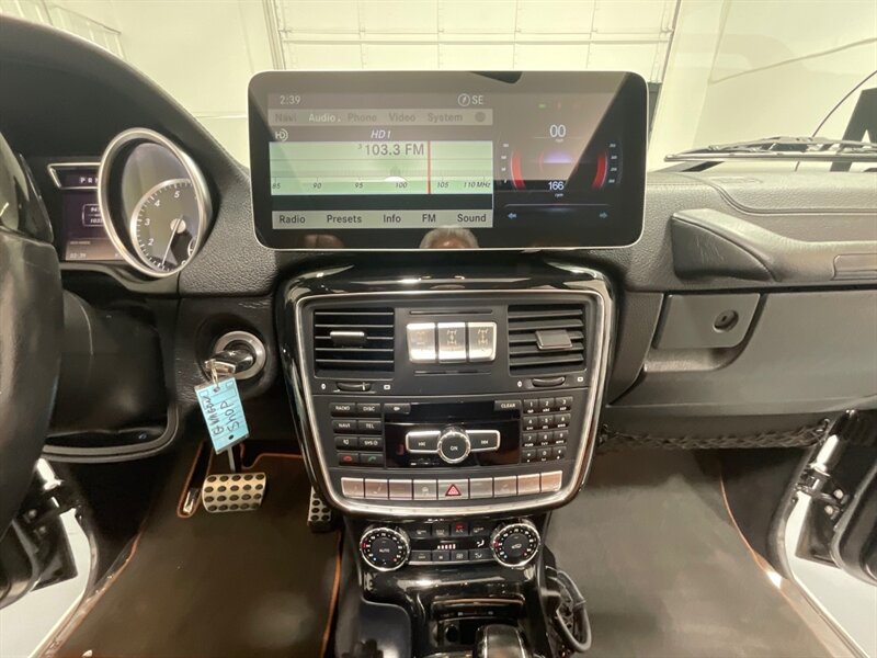 2013 Mercedes-Benz G 550 AWD / 5.5L V8 / Leather Heated Sunroof   - Photo 40 - Gladstone, OR 97027