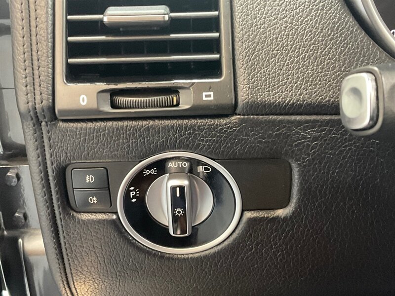 2013 Mercedes-Benz G 550 AWD / 5.5L V8 / Leather Heated Sunroof   - Photo 50 - Gladstone, OR 97027