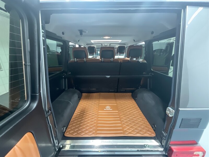 2013 Mercedes-Benz G 550 AWD / 5.5L V8 / Leather Heated Sunroof   - Photo 13 - Gladstone, OR 97027