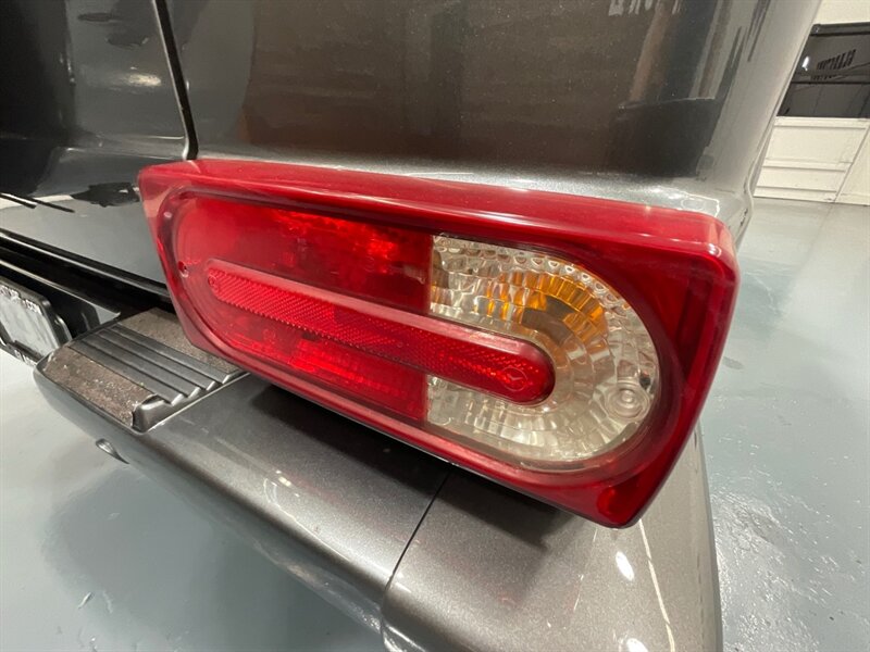 2013 Mercedes-Benz G 550 AWD / 5.5L V8 / Leather Heated Sunroof   - Photo 29 - Gladstone, OR 97027