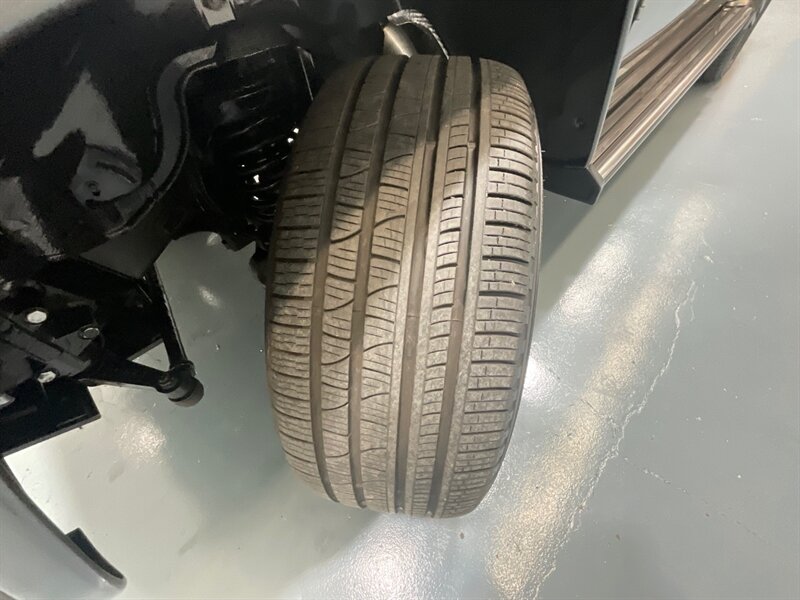 2013 Mercedes-Benz G 550 AWD / 5.5L V8 / Leather Heated Sunroof   - Photo 24 - Gladstone, OR 97027