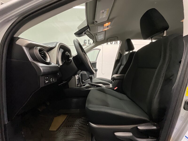 2018 Toyota RAV4 LE Sport Utility AWD / Backup Camera / 60,000 MILE  / LOCAL ZERO RUST - Photo 39 - Gladstone, OR 97027