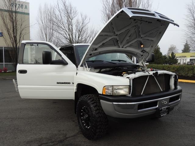 2001 Dodge Ram 1500 ST 4dr Quad Cab ST / 4X4 / 5-SPEED / LIFTED   - Photo 30 - Portland, OR 97217