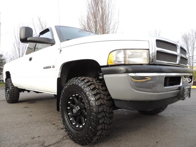 2001 Dodge Ram 1500 ST 4dr Quad Cab ST / 4X4 / 5-SPEED / LIFTED   - Photo 12 - Portland, OR 97217