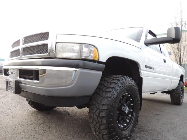 2001 Dodge Ram 1500 ST 4dr Quad Cab ST / 4X4 / 5-SPEED / LIFTED   - Photo 11 - Portland, OR 97217