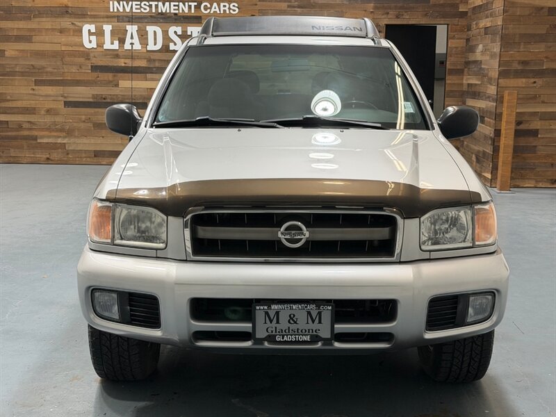 2002 Nissan Pathfinder SE Sport Utility 4X4 / 1-OWNER LOCAL / LOW MILES / Sunroof / ZERO RUST - Photo 5 - Gladstone, OR 97027