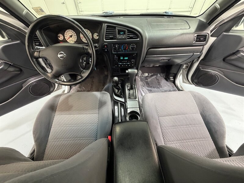2002 Nissan Pathfinder SE Sport Utility 4X4 / 1-OWNER LOCAL / LOW MILES / Sunroof / ZERO RUST - Photo 21 - Gladstone, OR 97027